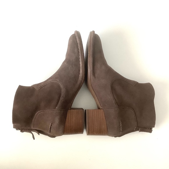 UGG Bandara Ankle Bootie Suede 7.5 - Picture 8 of 11
